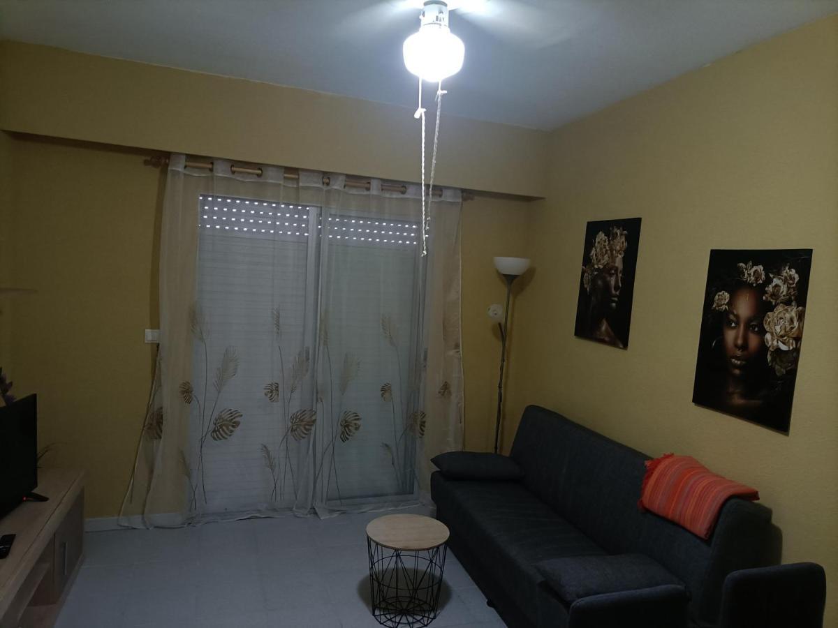Apto Lore Playa Con Aire Acondicionado ซานตาโปลา ภายนอก รูปภาพ